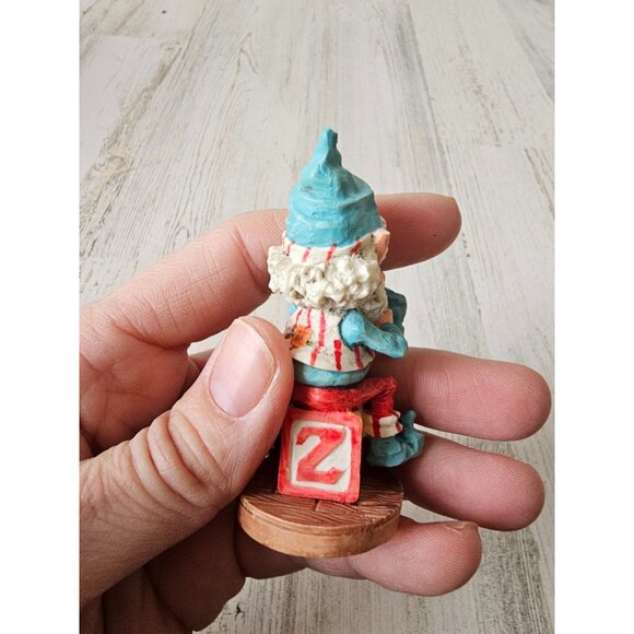 Enesco poopsie AS IS elf shoe black North Pole village figuring Xmas decor as is - Picture 4 of 8